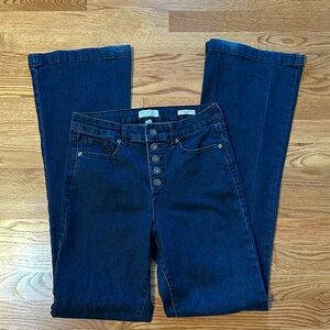 Super soft flare jeans!